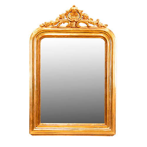 Sub.:31 - Lote: 274 -  Espejo isabelino en madera dorada con copete.