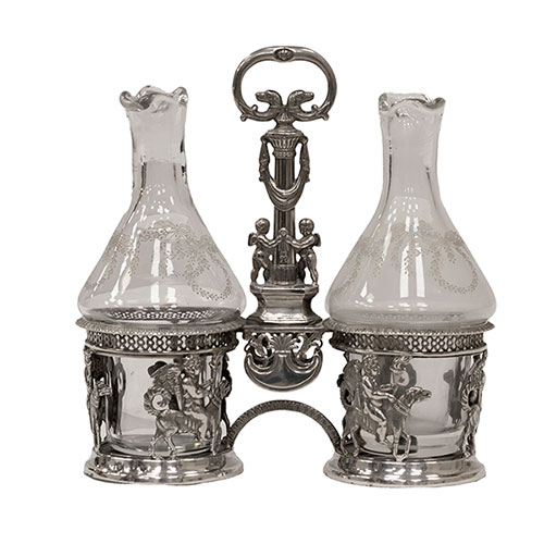 Sub.:32 - Lote: 187 -  Vinagreras en plata francesas de estilo Imperio