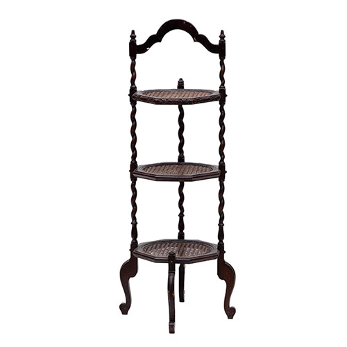 Sub.:32 - Lote: 1341 -  Antiguo �tagere en madera y rejilla .