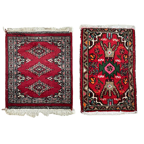 Sub.:32 - Lote: 1429 -  Dos peque�as alfombras en lana tipo persa