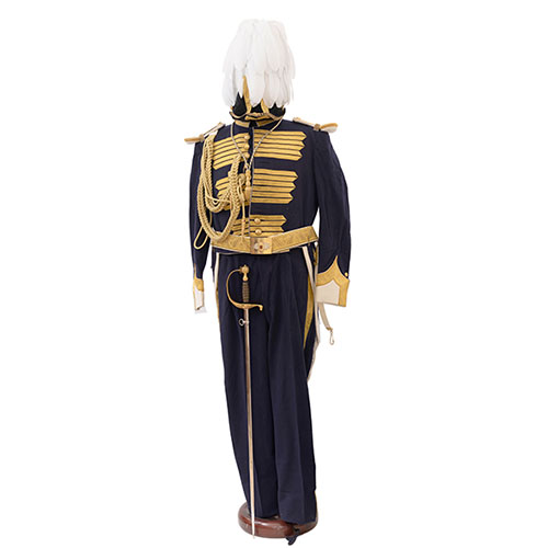 Sub.:32 - Lote: 1469 -  Traje de maestrante de Zaragoza completo con sable