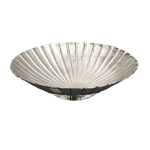 Sub.:32 - Lote: 1451 -  Centro de plata gallonado con base circular