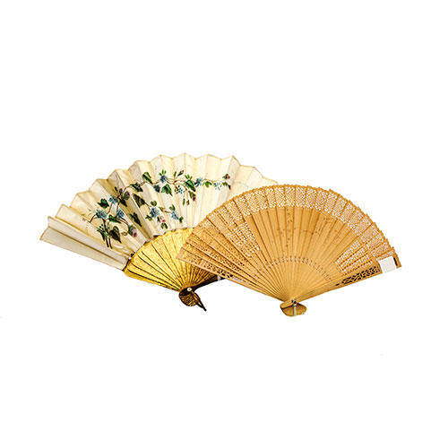 Sub.:33 - Lote: 1404 -  Lote de 5 abanicos con desperfectos, para restaurar