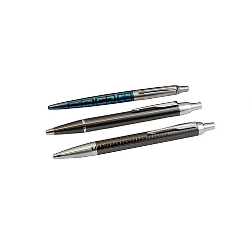 Sub.:33 - Lote: 1304 -  Lote de tres bol�grafos nuevos de la marca Parker, con estuches originales.