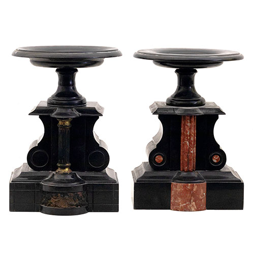 Sub.:33 - Lote: 224 -  Dos copas de guarnici�n en marmol.