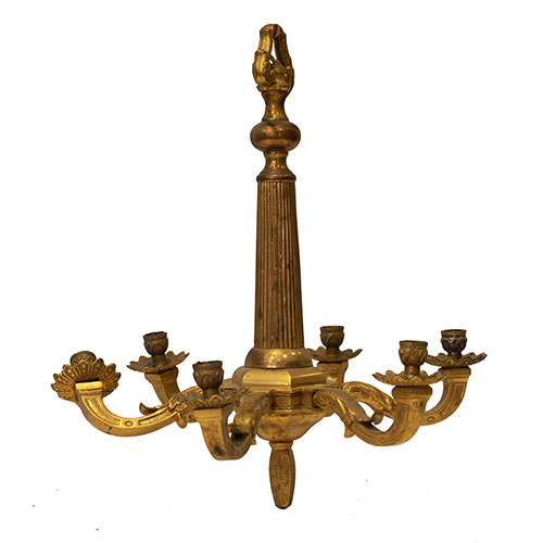 Sub.:33 - Lote: 1368 -  L�mpara de techo realizada en bronce con seis luces.