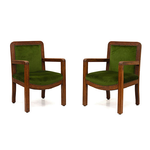 Sub.:33 - Lote: 347 -  Pareja de sillones en madera natural y tapizados en verde.