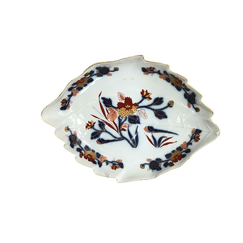 Sub.:33 - Lote: 1307 -  Bandeja en porcelana de Vista Alegre Portugal