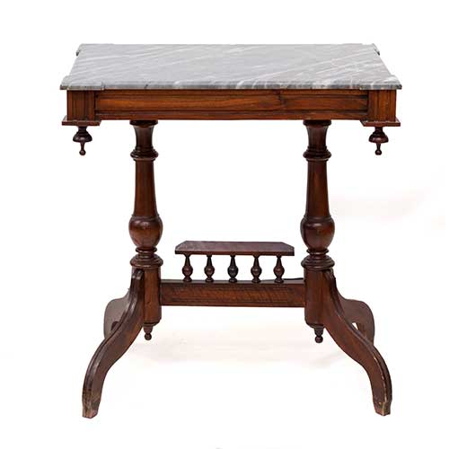 Sub.:34 - Lote: 227 -  Velador alfonsino con tapa de m�rmol gris