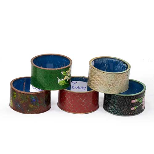 Sub.:34 - Lote: 325 -  Cinco servilleteros en cloissonn�