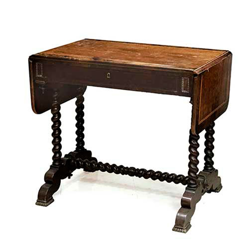 Sub.:35 - Lote: 249 -  Mesa de alas del siglo XIX en madera de caoba y palo santo con marqueter�a en la tapa y patas torneadas. Caj�n en cintura