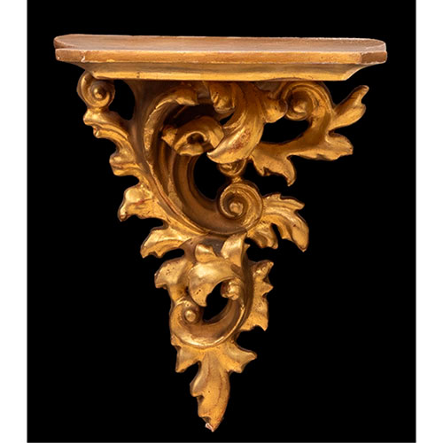 Sub.:35 - Lote: 333 -  M�nsula en madera tallada y dorada estilo Luis XV
