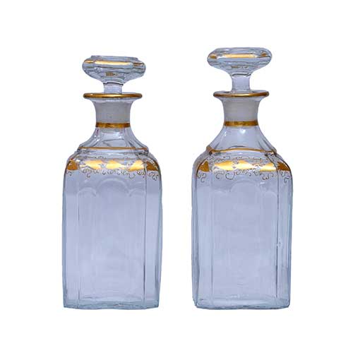 Sub.:36 - Lote: 254 -  Pareja de garrafas licoreras en cristal con decoraci�n en oro