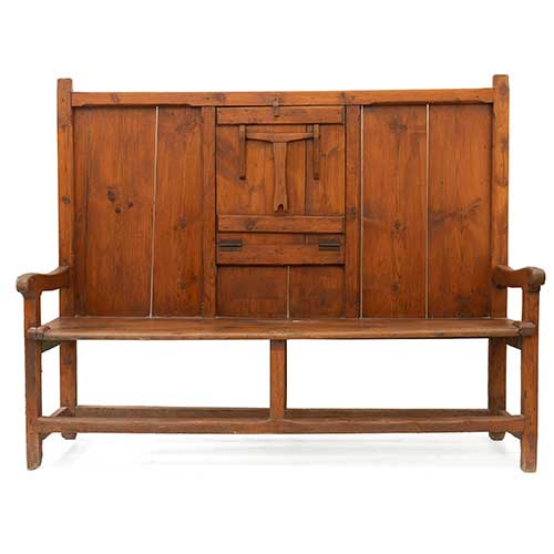 Sub.:36 - Lote: 340 -  Cadiera, banco en madera de pino con mesa abatible