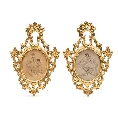 Sub.:36 - Lote: 132 -  Pareja de cornucopias en madera tallada y dorada con l�minas de Gisbert Soler S.XIX-XX