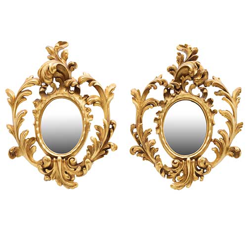 Sub.:36 - Lote: 188 -  Pareja de cornucopias en madera tallada y dorada con espejo oval S. XIX