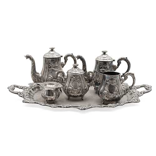 Sub.:36 - Lote: 291 -  Juego de caf� y t� en metal plateado con bandeja