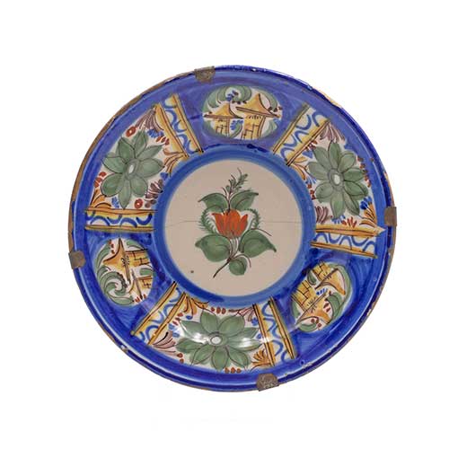 Sub.:36 - Lote: 335 -  Plato azul y verde con casas la�ado