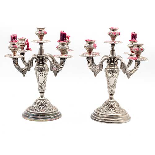 Sub.:36 - Lote: 292 -  Pareja de candelabros en alpaca de cinco velas.