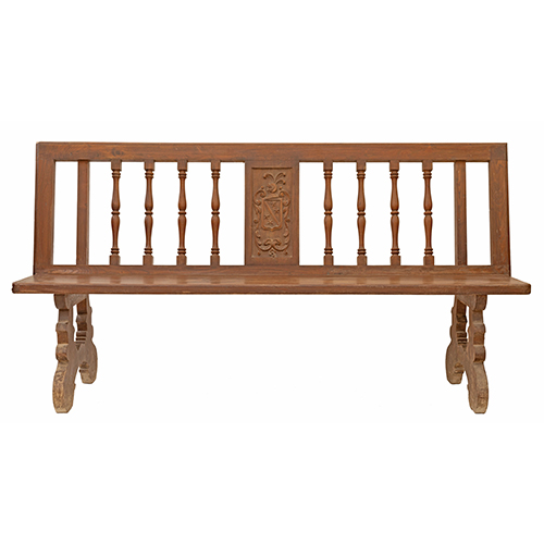 Sub.:37 - Lote: 286 -  Banco de palillos torneados y pata de lira .Pala con escudo