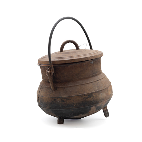 Sub.:37 - Lote: 1329 -  Pote de hierro