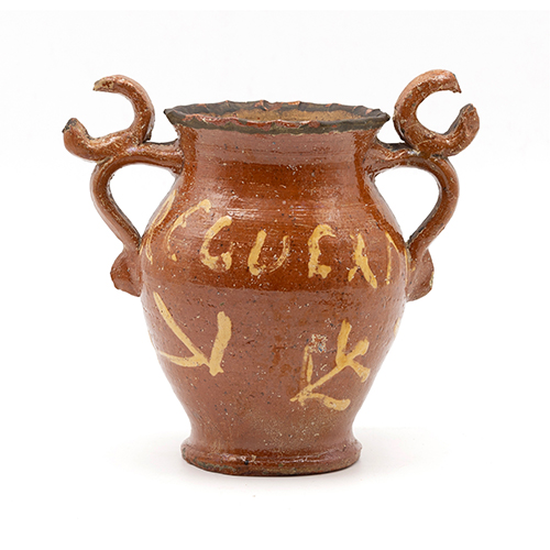 Sub.:37 - Lote: 265 -  Vasija en cer�mica con asas