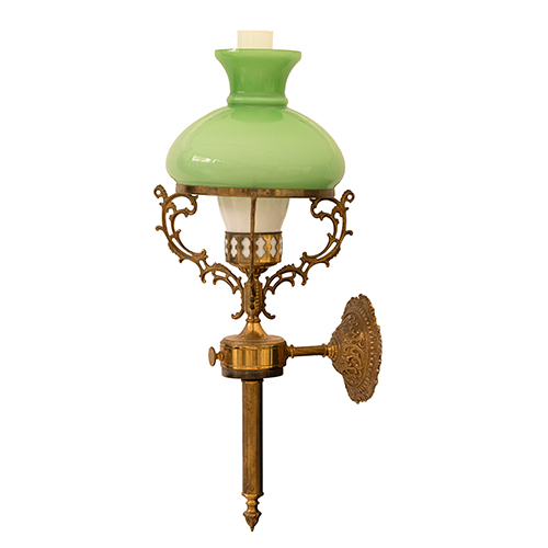 Sub.:37 - Lote: 1296 -  Pareja de apliques en lat�n y bronce con tulipas