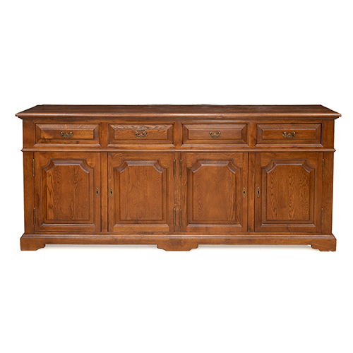 Sub.:37 - Lote: 1290 -  Aparador en madera de roble