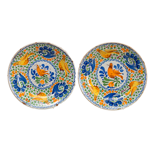 Sub.:38 - Lote: 232 -  Pareja de platos en cer�mica de Manises