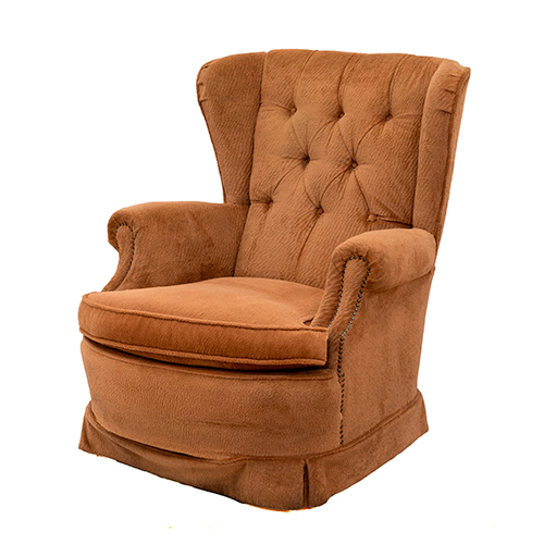 Sub.:38 - Lote: 1418 -  Sill�n tapizado con respaldo capiton� en tonos rosa