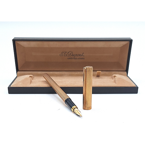 Sub.:38 - Lote: 200 -  Pluma Dupont 44 AFE 65 sin uso en caja original