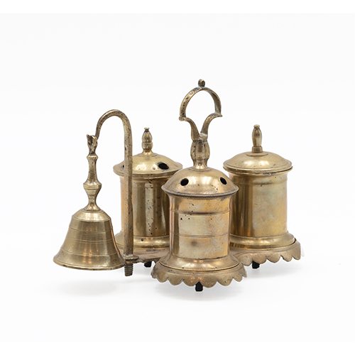 Sub.:38 - Lote: 1432 -  Tintero en bronce