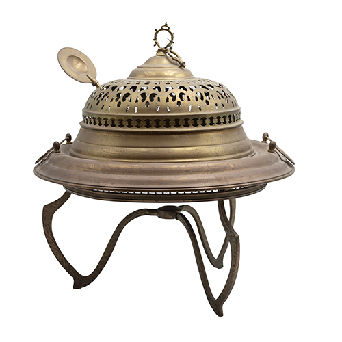 Sub.:38 - Lote: 1511 -  Brasero de copa en lat�n S. XX