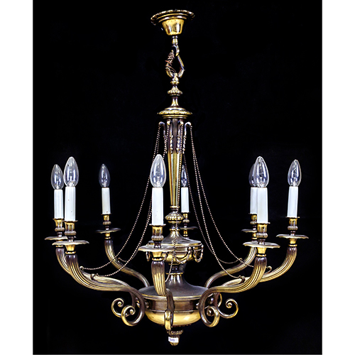 Sub.:38 - Lote: 263 -  L�mpara de techo con ocho luces en metal dorado, con brazos y fuste estriados.