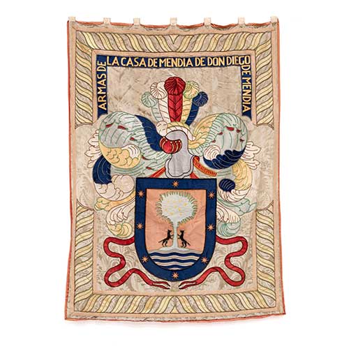 Sub.:39 - Lote: 264 -  Repostero con leyenda 