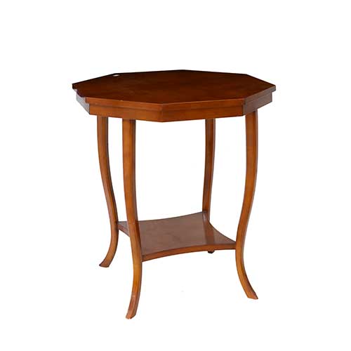 Sub.:39 - Lote: 295 -  Mesa octogonal en madera de cerezo con cuatro patas combadas y bandeja baja de chambrana