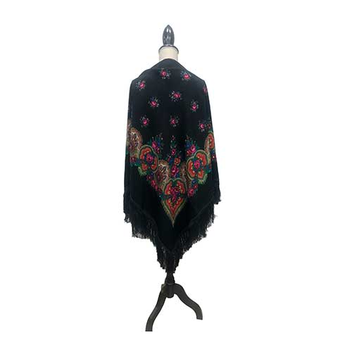 Sub.:39 - Lote: 230 -  Mant�n de lana polaco