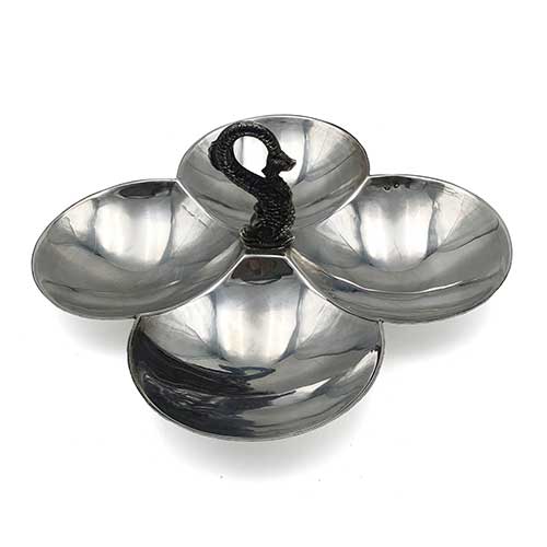 Sub.:39 - Lote: 246 -  Almendrero en plata con asa en forma de delf�n