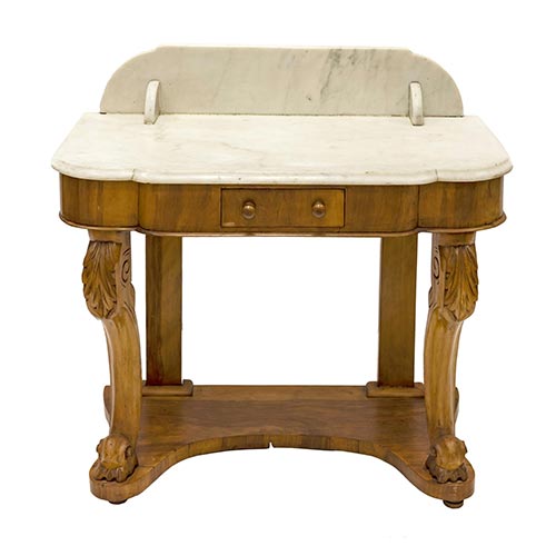 Sub.:4-On - Lote: 74 -  Consola en madera tallada con caj�n y tapa de m�rmol.