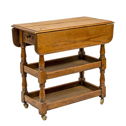 Sub.:4-On - Lote: 43 -  Mesa camarera de comedor en madera de roble, con patas torneadas y alas.