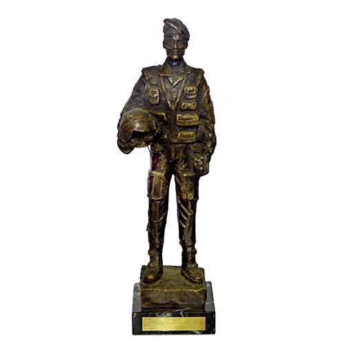 Sub.:4-On - Lote: 158 -  Famet. Piloto de helic�pteros 1994