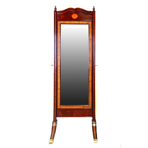 Sub.:4-On - Lote: 122 -  Espejo vestidor en madera patinada. Actualmente las patas traseras est�n serradas, pero conservamos las originales. Estilo ingl�s, s. XX.