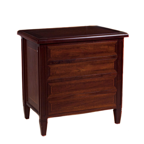 Sub.:4 - Lote: 1336 -  Mesilla de noche en madera patinada y fileteado. Cuatro cajones en el frente (sin tiradores)