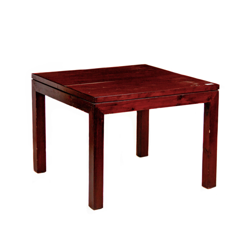 Sub.:4 - Lote: 1337 -  Mesa auxiliar. En madera patinada de la casa Hanbel. Con placa.