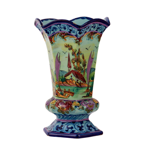 Sub.:4 - Lote: 1411 -  Jarr�n. En loza, con decoraci�n de paisaje enmarcada por guirnaldas azules.