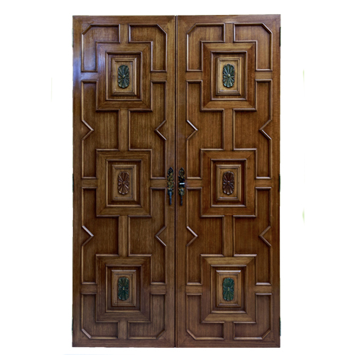 Sub.:4 - Lote: 123 -  Conjunto de cinco puertas de armario. Una de ellas con decoracin de paneles de servilleta.