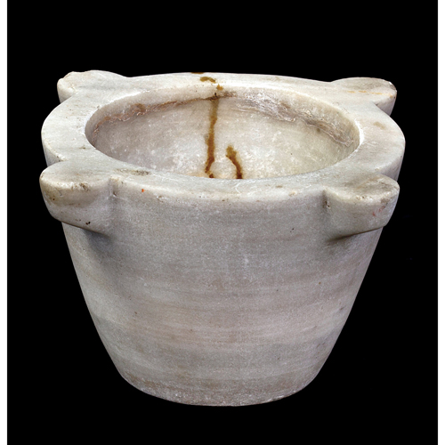 Sub.:4 - Lote: 1364 -  Antiguo mortero de m�rmol tallado.