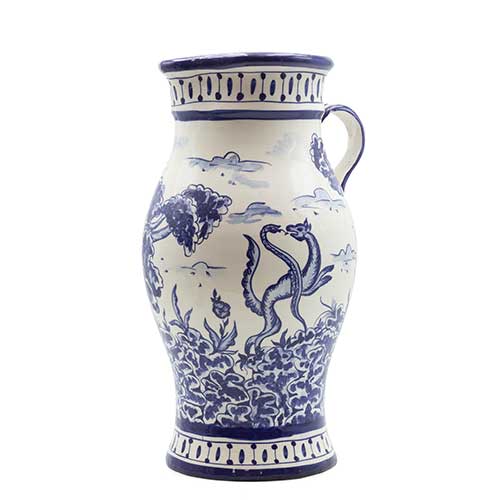 Sub.:40 - Lote: 303 -  Parag�ero en cer�mica vidriada azul y blanca, con forma de jarra posiblemente valenciana.