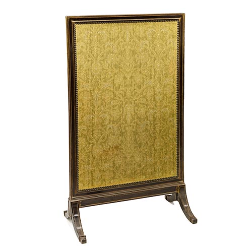 Sub.:5-On - Lote: 33 -  Paravant ingl�s realizado en madera.