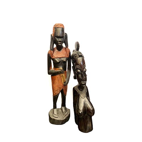 Sub.:5-On - Lote: 316 -  Dos figuras africanas